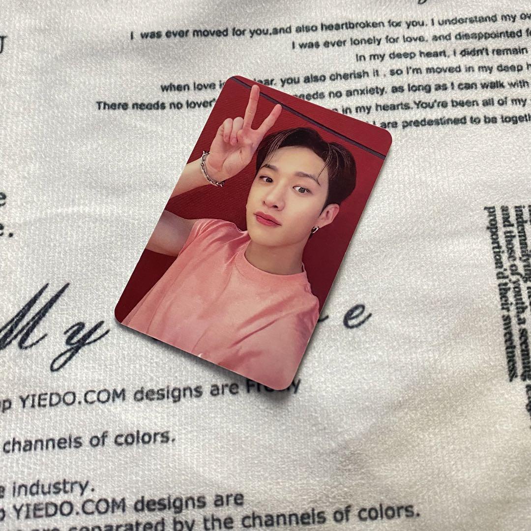 

[USED] StraykidsMAXIDENT Sanok Sukiz Bang Chan Public Broadcast Trading Card