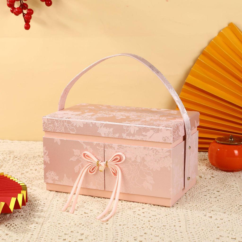 New Chinese-Style Luxury Wedding Candy Gift Box with Large Capacity
