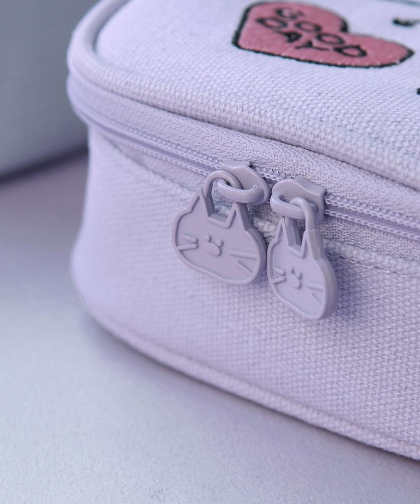 Iconic Doodle Mini Cosmetic Pouch 01 (+Keyring Pouch Gift)