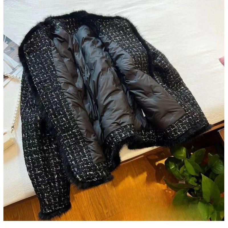 Elegant Classic Style Puffer Jacket Autumn and Winter New Arrival Fashion Fancy Mink Fur Velvet Hoodie Short Coat for Women