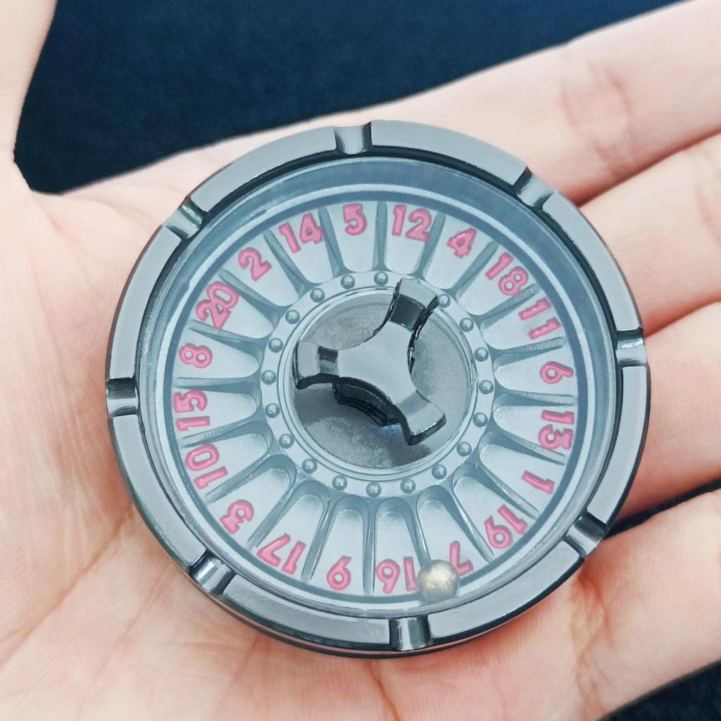 Rotating Metal D20 Dice Ball for DND Tabletop Games and Accessories