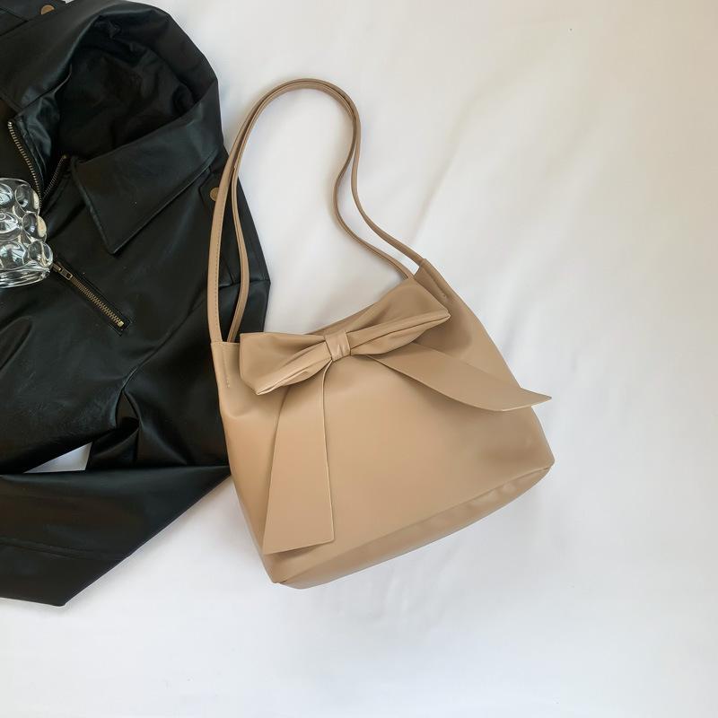 

Большая вместимость сумка-тоут с бантом женская японская новая популярная модная эстетичная модная простая портативная сумка подмышку хаки