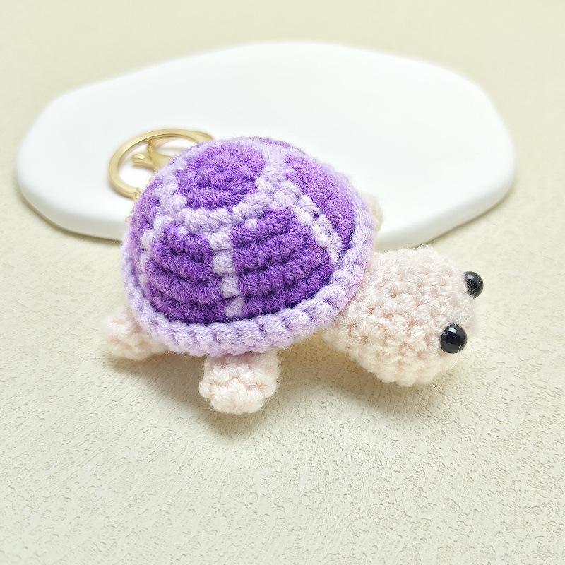 Handmade Crochet Turtle Keychain Pendant - Cartoon Sea Turtle Bag Charm Gift Decoration.