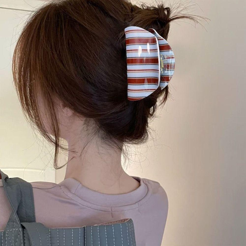 Fashion Stripe Design Acetate Hair Claw Strong Hold Semicircle Shark Clip Elegant Minimalist Hair Clip Back-Head Updos