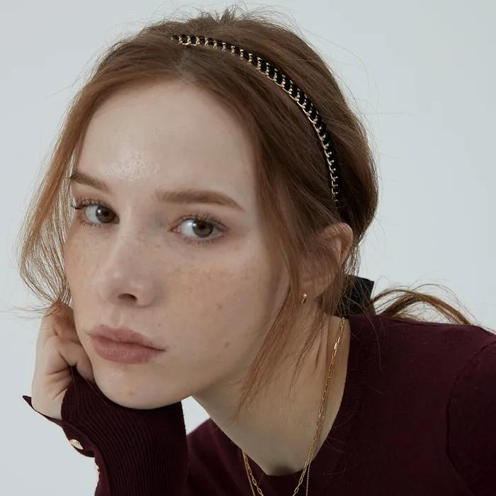 Claire point headband