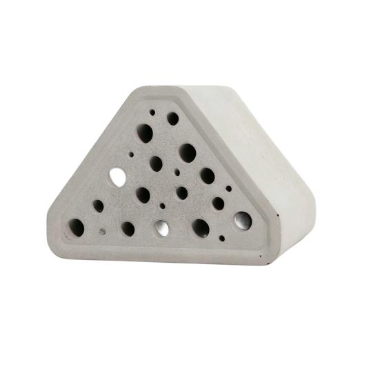 

Honeycomb House Mason Bee Habitat Multiple Shapes Plastic Insect House Waterproof Garden Decor for Pollinators Organic Gardening Accessory Triangle