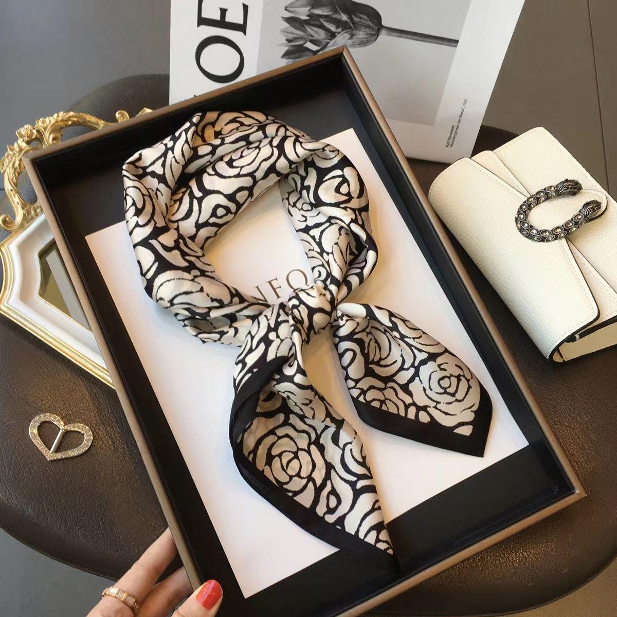 

Women s Gold Jungle Silk Scarf: Large Square, Decorative and Sunscreen Shawl for Spring and Autumn