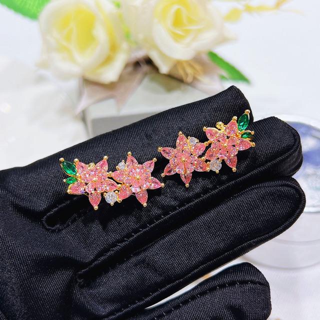 

Новый роскошный зажим для ушей с розовым бриллиантом и вишней, штамп 925, высококачественные модные серьги с цветком и цирконием, ювелирные изделия, оптовая продажа розовый