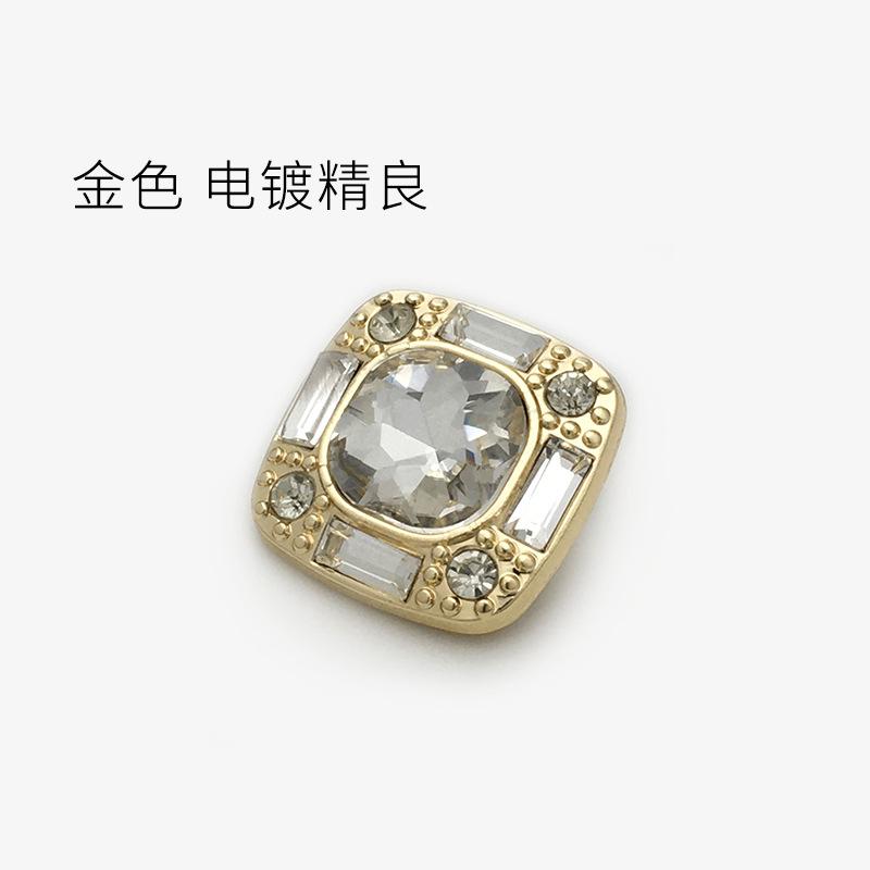

Button One Size