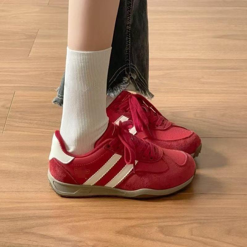 Korean niche thick baseplate shoes autumn new student lightweight casual leather surface German training shoes 35 красный