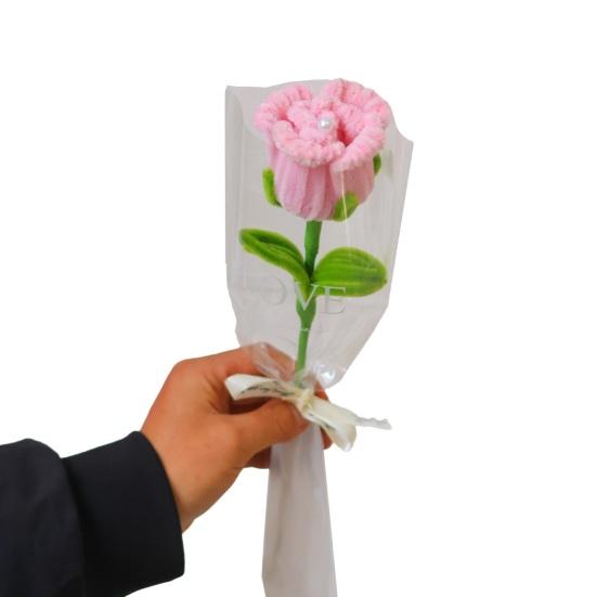 

Artificial Flower Long-Lasting Never Wither Hand-Made Twist Sticks Silk Flowers Realistic Faux Floral Arrangement Home світло-рожевий колір