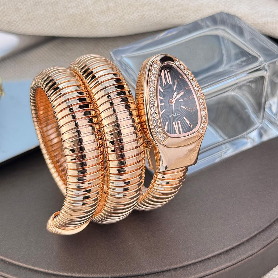 Snake, Ladies Bracelet Watch, Creative Versatile Quartz Watch Personalized Bracelet Watch