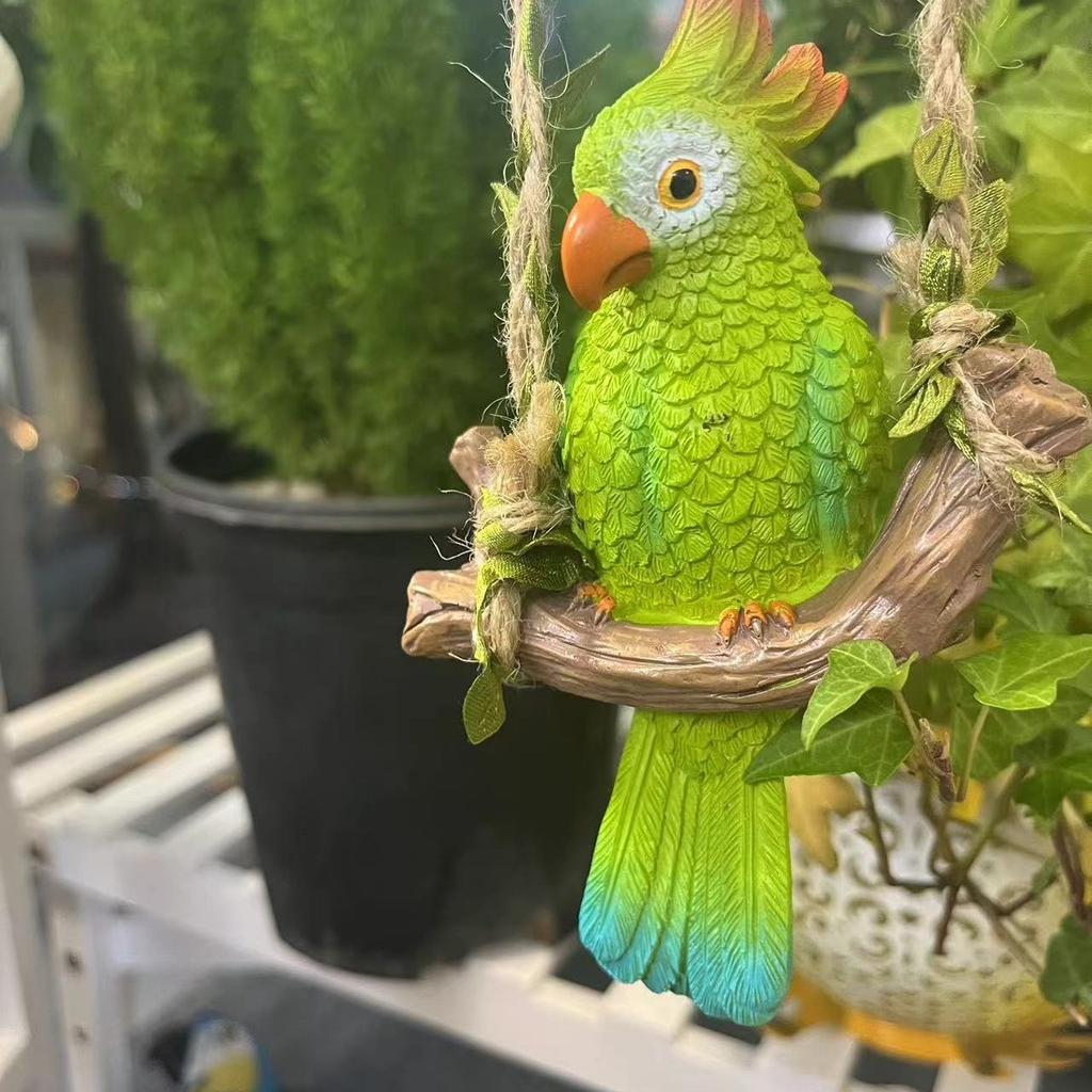 Hanging Parrot Resin Decor Outdoor Tiki Bar Statue Ornaments Tropical Bird Figurine for Garden Tree Plant Patio Lawn Yard Porch