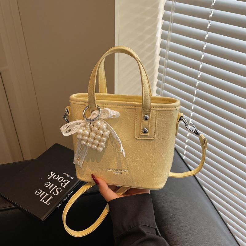 This Year's Popular Bags Are Women's Summer Versatile 2025 New Fashion Messenger Bags, Portable Bucket Bags