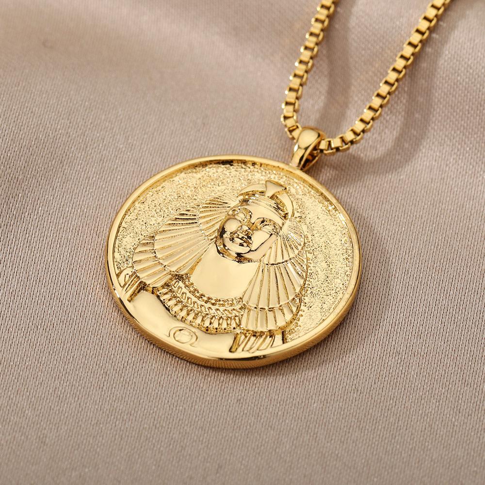 Queen Elizabeth Gold Coin Necklace, Titanium Plated 18K Gold, Ins Women's Collarbone Chain, Creative Gold Coin Accessories