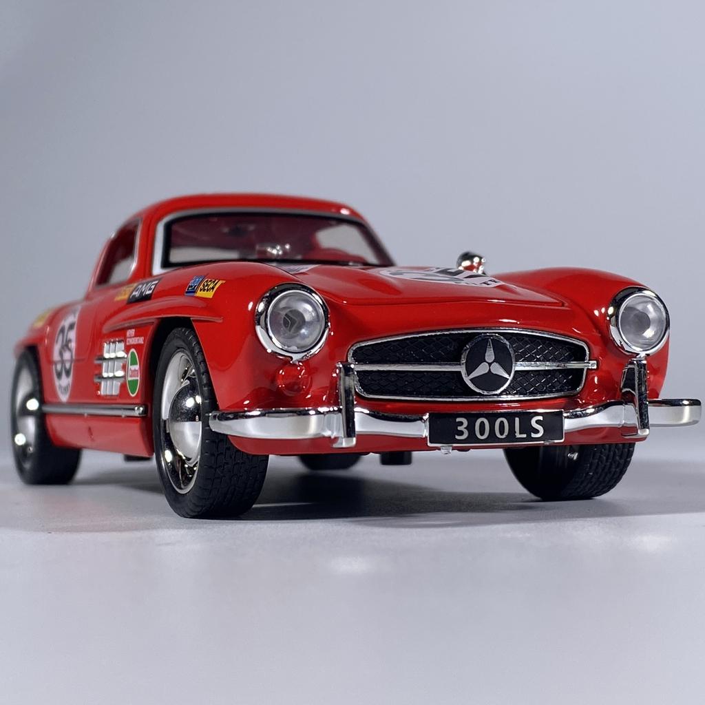 1:32 Benz 300SL 35# Vintage Classic Alloy Diecast Model Car Desktop Simulation Decoration Indoor Trendy Toys Ornaments Valentine