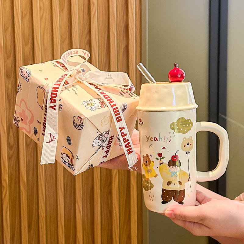 Roztomilý hrneček se slámkou Chlapci a dívky keramický hrnek vysoké hodnoty s víčkem dárek k narozeninám praktický suvenýr dárková krabička