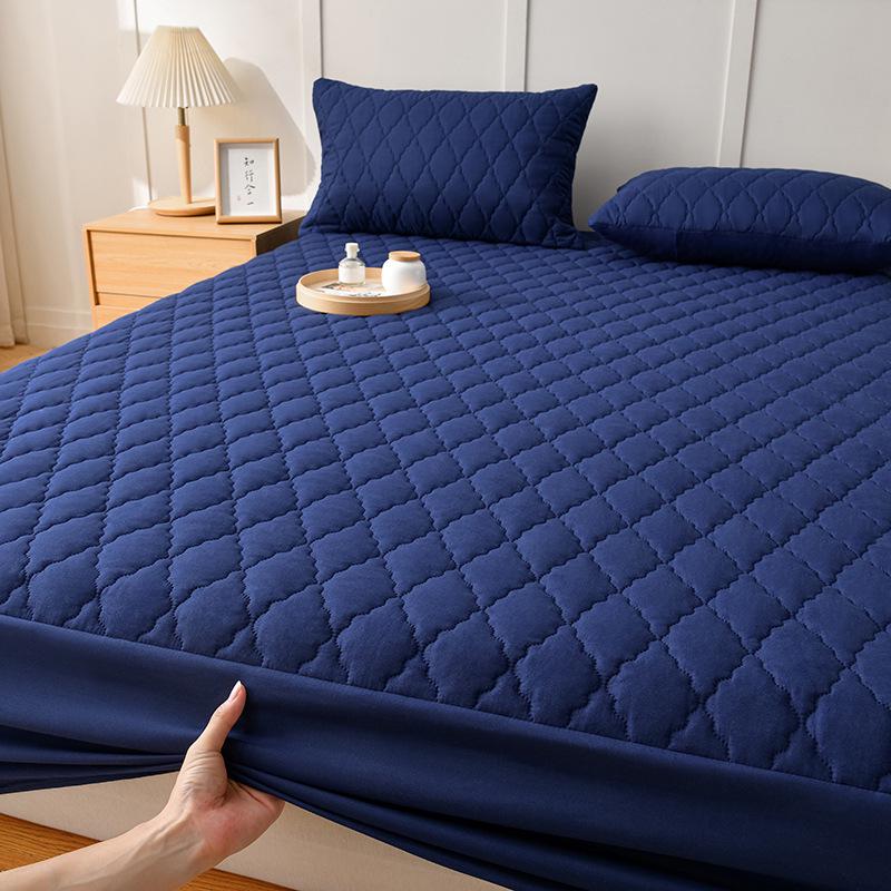 Waterproof Solid Color Quilted Bed Sheet - Thickened, Urine-Proof Mattress Protector