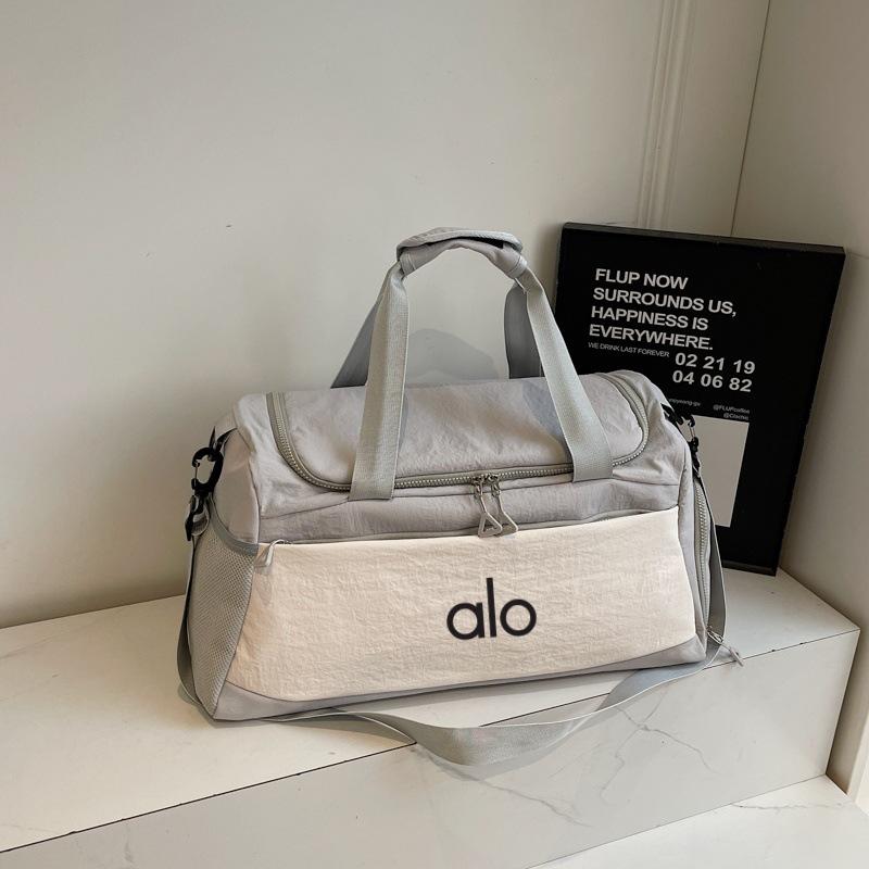 alo New large-capacity travel bag for women, fitness yoga bag, crossbody handbag, shoulder bag, fashionable sports storage bag