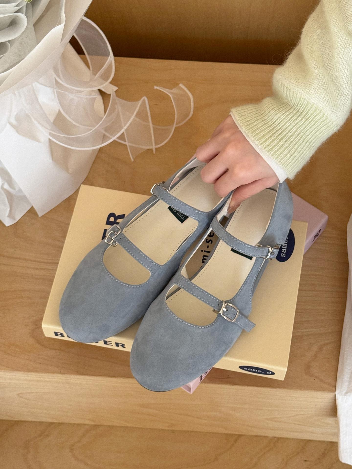 

Hanli Hanqi knocks fashion! Design sandals women s 2025 summer new suede versatile hollow single shoes 42