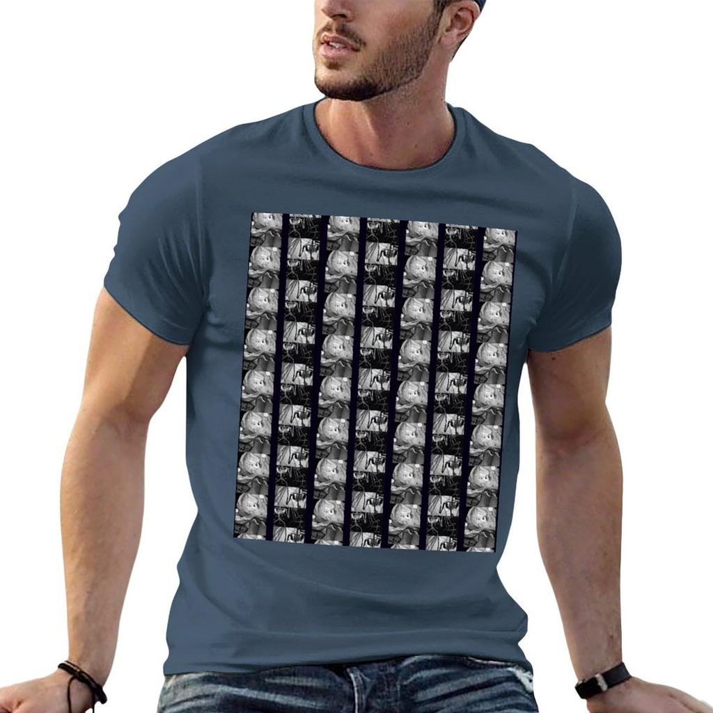 Bat Skeletons And Abstract Skulls Stripes Vintage Scientific Diagram Photography Black And White Unique Gothic Des Tshirt