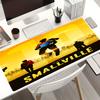Smallville Thema Mauspads, Rutschfeste Gummiunterseite, Multifunktionales Büro- & Heimdekor, Perfekt für die Personalisierung des Arbeitsplatzes.
