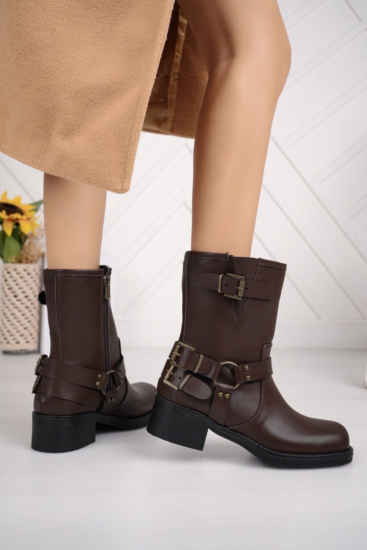 

Brown Antique Buckle Detailed Motorcycle Low Heel Women s Biker Boots 36