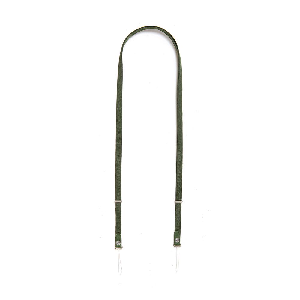 

Apple iPhone 17 Crossbody Lanyard with Magnetic Buckle