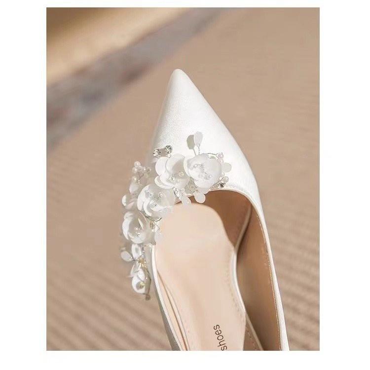 Sweet Classic Pumps Female Slip On Thin High Heels Pointed Toe Wedding Party Women Shoes Crystal Bling Flower Summer Shoes