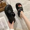 Internet Celebrity Platform Slippers Outer Wear Women's Summer 2025 European Popular Sandals Heightened High-end Sense Fried Street Sandals Soft Botto