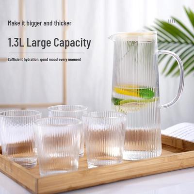 Glaskrug für kaltes Wasser und 4 Tassen Set