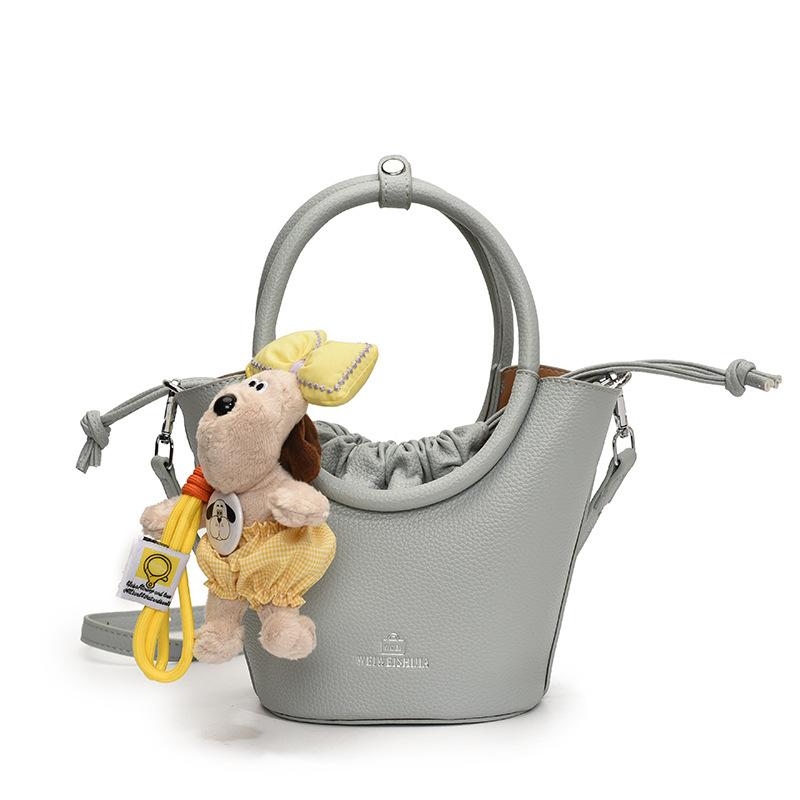 Popular Small Bags Women's New Fashion Versatile Messenger Bags Summer Portable Bucket Bags