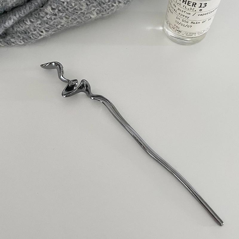 Exquisite Vintage-Inspired Tassel Hairpin for Women - Elegant Hanfu Cheongsam Style Headdress