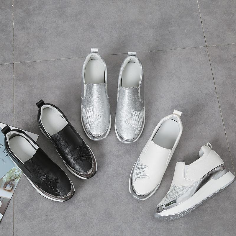 Damen Winter 20 neue Mode Strass Muffin Dicksohlige Lässige Kleine Weiße Schuhe mit Einem Pedal Erhöhen