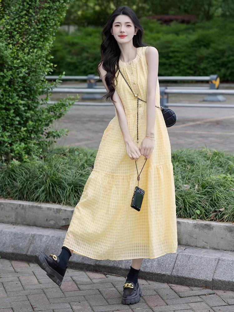 French Yellow Plaid Sleeveless Vest Dress Women's Summer A-word Long Dress Dopamine Seaside Vacation Skirt