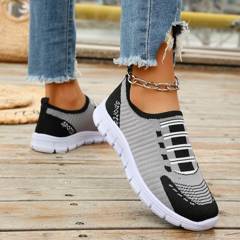 Fashion 2025 Shoes Female Knitted Women's Vulcanize Shoes Breathable Women Sneakers Mixed Colors Slip on Low Heel Outdoor Casual Shoes