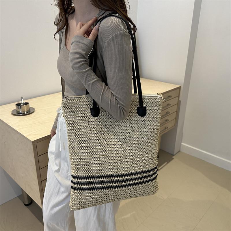 Summer Woven Tote Bag With Zipper Closure For Casual Daily Use