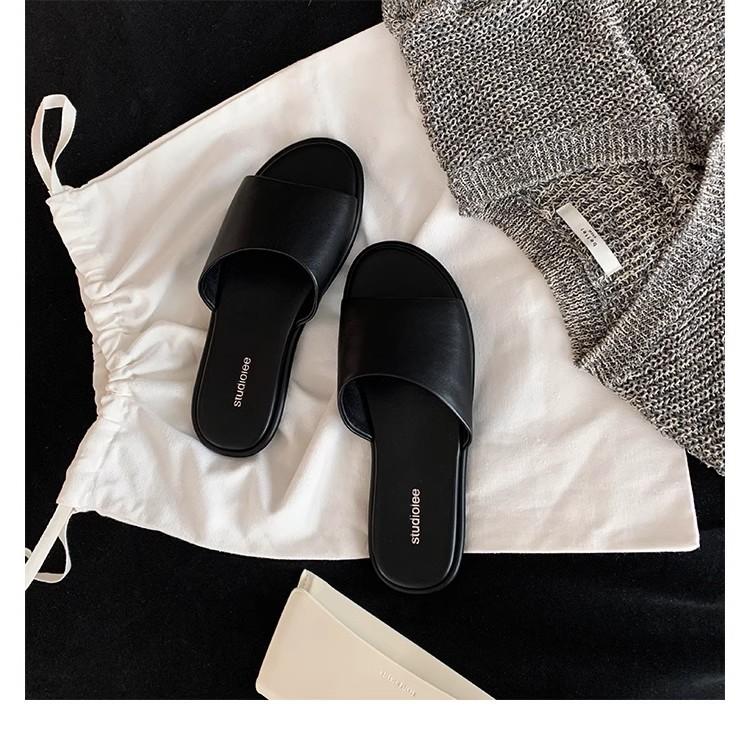 Grape Mother Same Style~ Comfortable Sheepskin Versatile Flat Bottom Row Style One Word Slippers Women's Wear 2025 Summer New