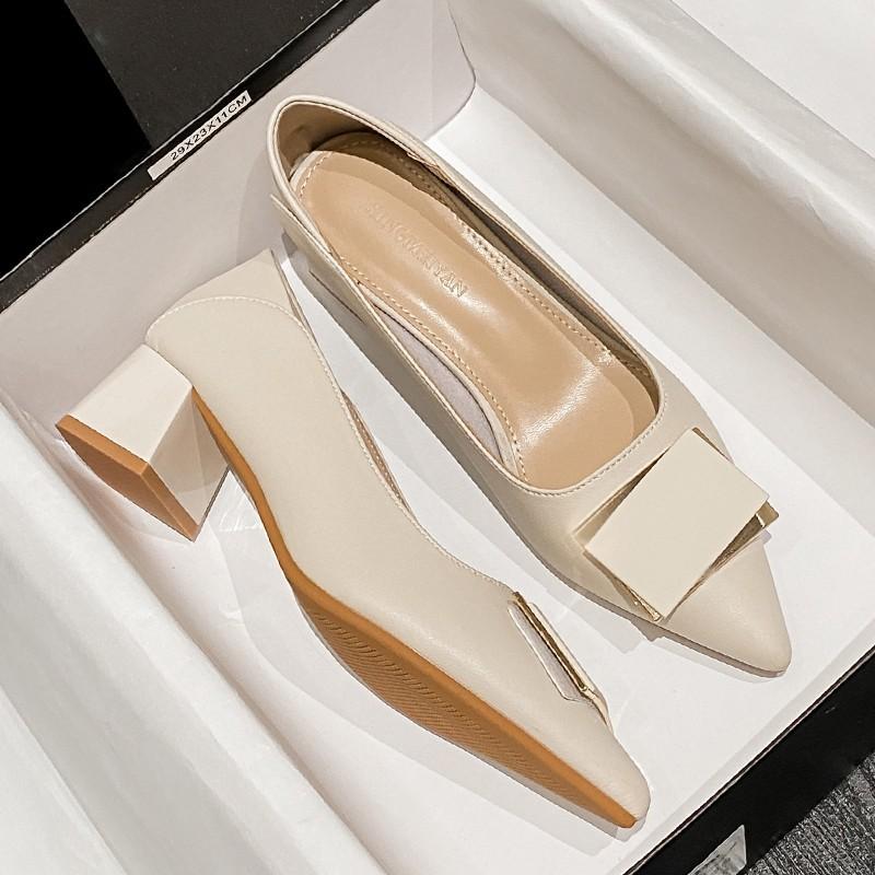 

Coarse heel single shoes women s new autumn mid-heel pointed head shallow mouth work shoes temperament square buckle high-heeled women s shoes 41