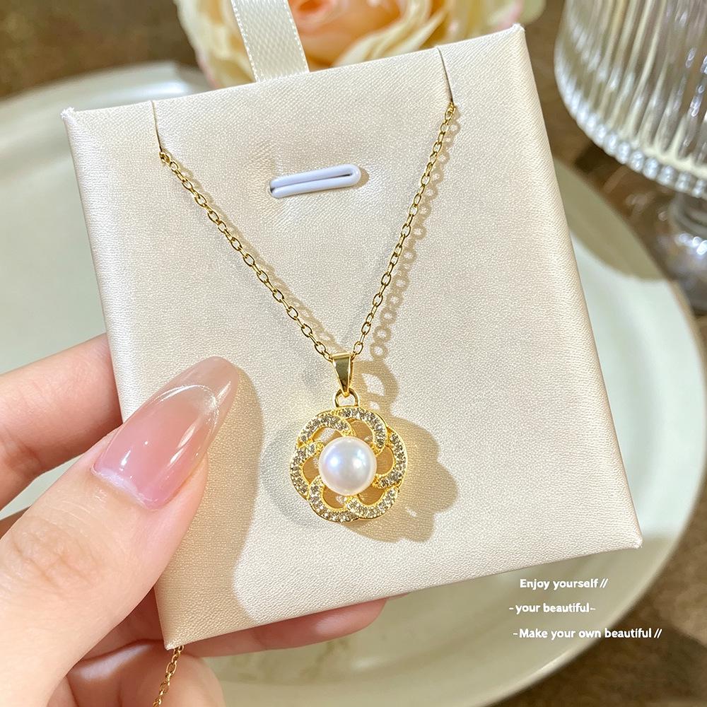 Exquisite High-End Korean Pearl & Hollow Flower Necklace for Women