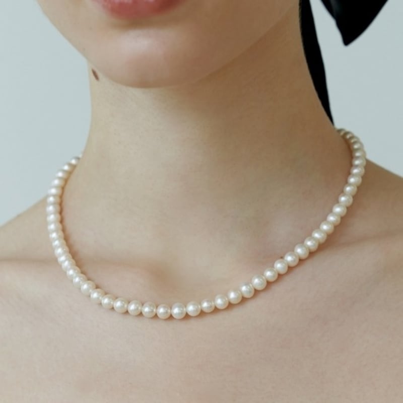 LOVE ME MONSTER Classic Natural Pearl Necklace
