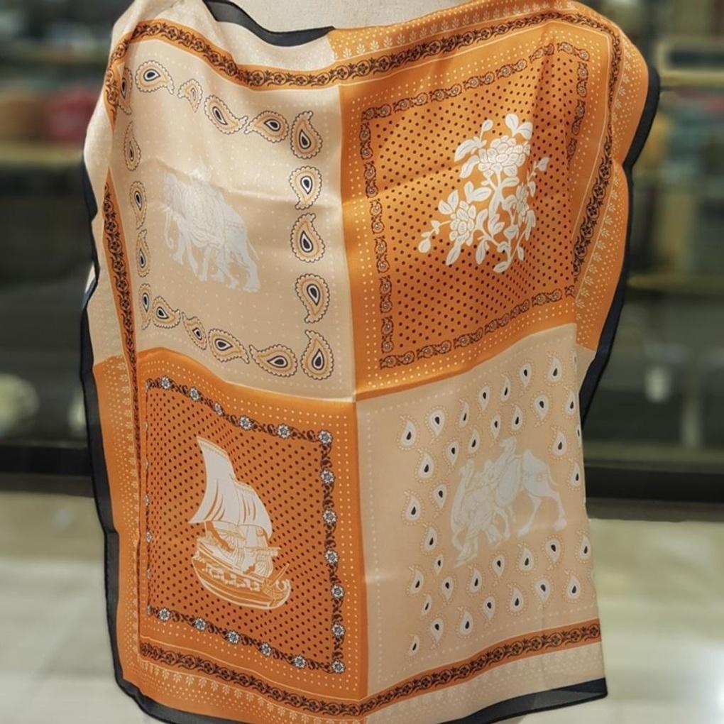 Kuing Petit Scarf E20S2PO107