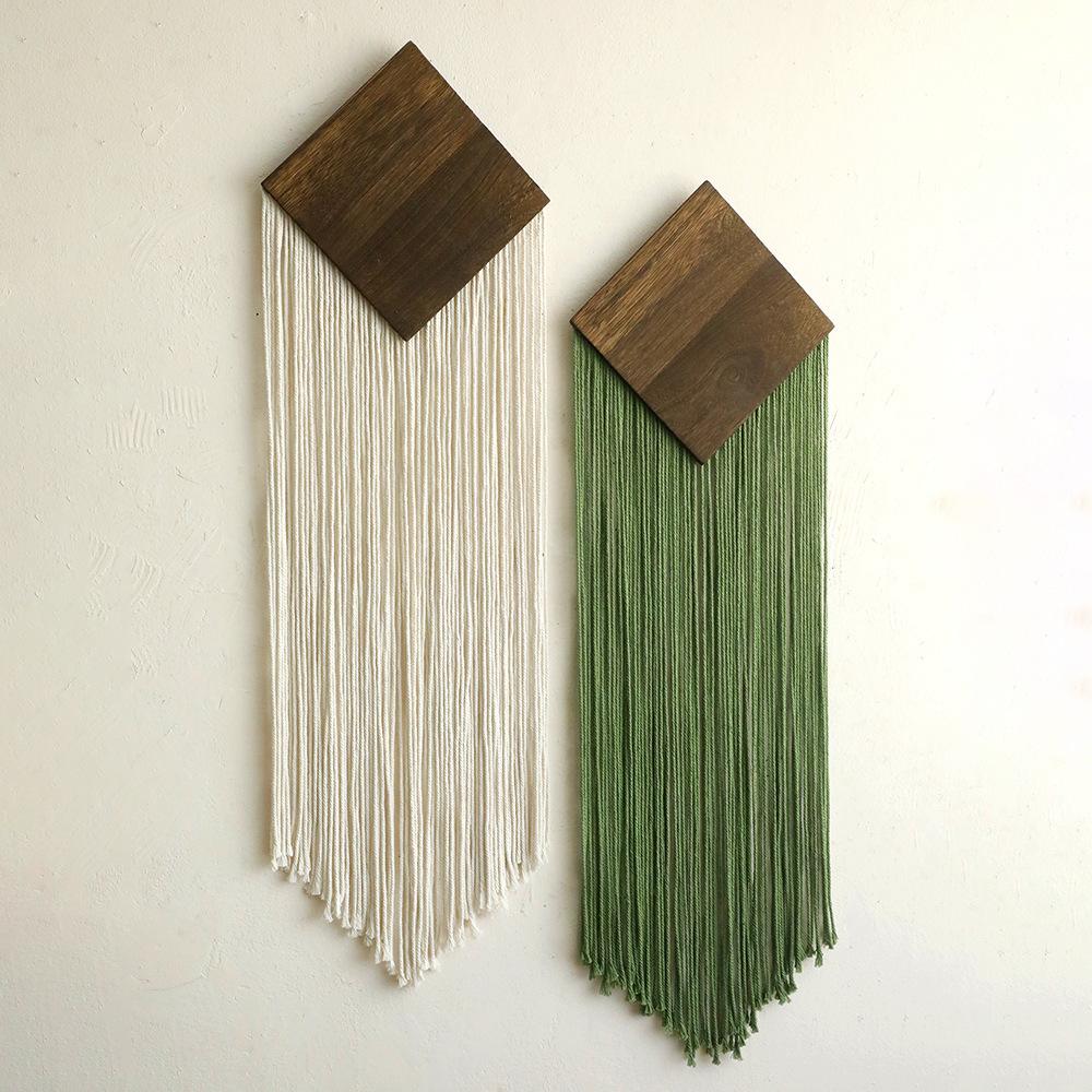 1pcs Handmade Diamond Wooden Board Tassel Wall Hanging Fringe Wall Decor for Living Room Entryway Decoration Tapestry