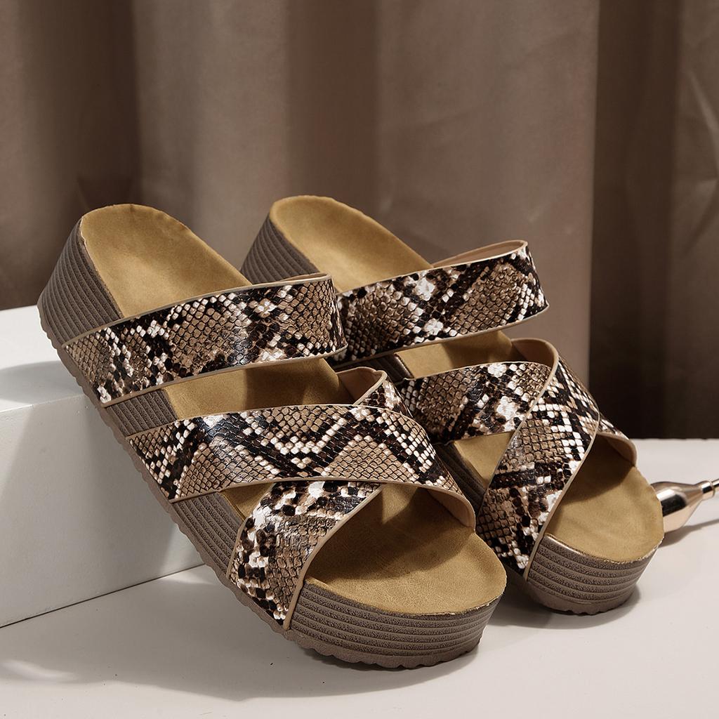 Women's Cork Flat Sandals Non-slip Platform Flats Slippers  Outdoor Slippers Sandals