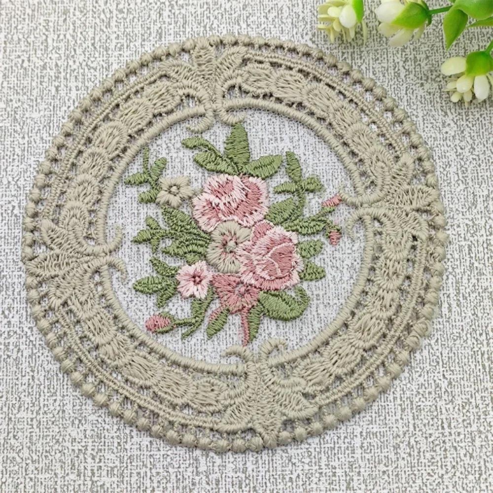 Court Style Vintage Lace Coaster Placemat Embroidery Craft Bowls Coffee Cups Coaster European Style Fabric Anti-Scald Table Mat