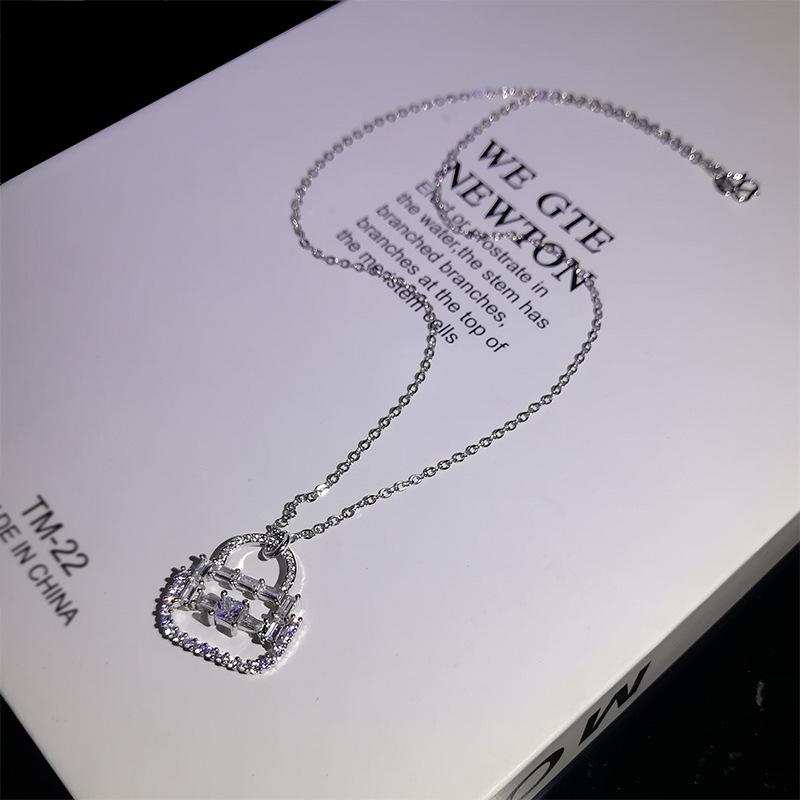 Handbag Light Luxury Niche Design Ins Earrings Cool Style Simple Diamond Necklace Pendant