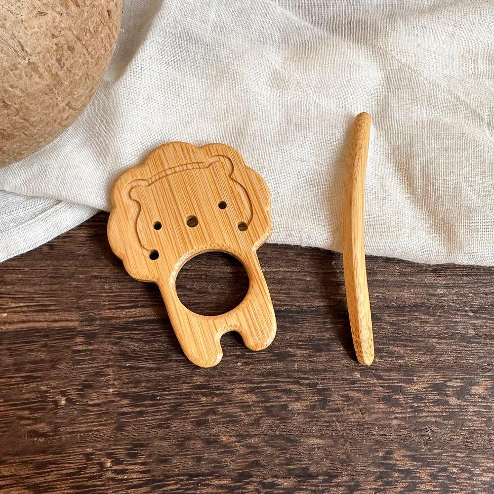 Lion Animal Sweater Pin Horse Pony Brooch Fashion Wooden Brooch  Gift