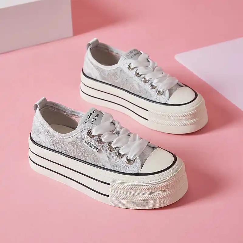 Fashion With Holes Platformed Green Shoes Woman Training Sneakers Lady Casual Women's Tennis Sports Sapatenes Luxury Particular
