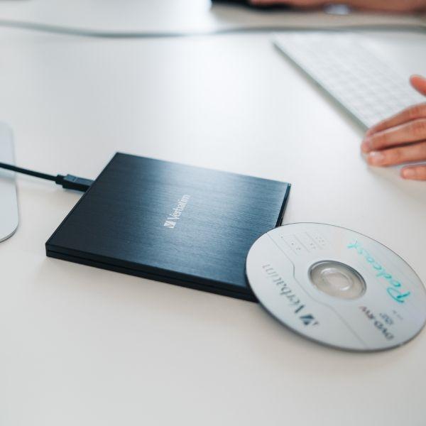 Verbatim Zewnętrzna Nagrywarka Slimlinecd/Dvd Usb-C + Kabel Usb-C/Usb-C Do Usb-A 3.2 Czarny/Black 43886