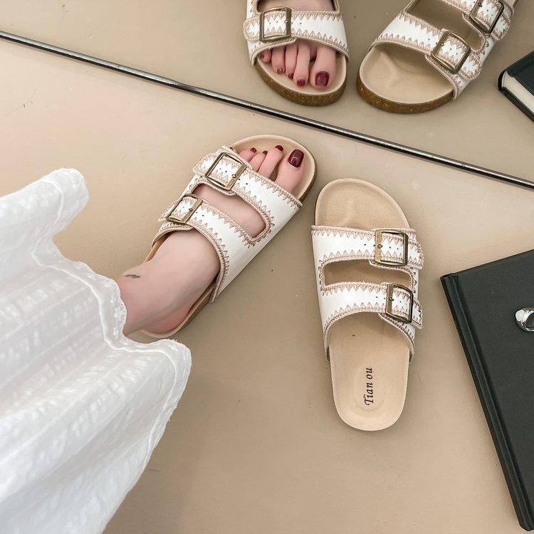 Boken Sandals Women's Platform Slippers Women 2025 Summer Wear New Fairy Boken Flat-bottomed Vacation Beach Shoes